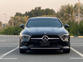 300 AED DAYLI  for rent Mercedes benz cla 250 2021 full operation