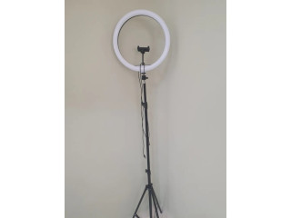 14" Ring light with tripod,