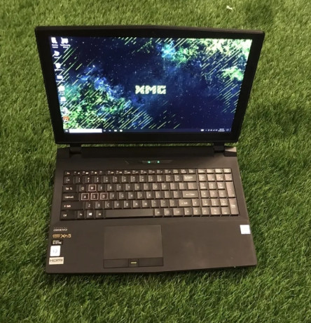 gaming-laptop-xmg-with-6gb-graphic-card-big-0