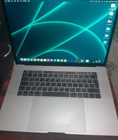 macbook-pro-laptop-for-sale-in-excellent-condition-price-3300-big-0