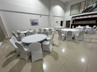 Lighted chairs and tables for rent in Dubai