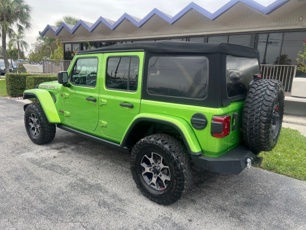 2019-wrangler-jeep-available-big-4